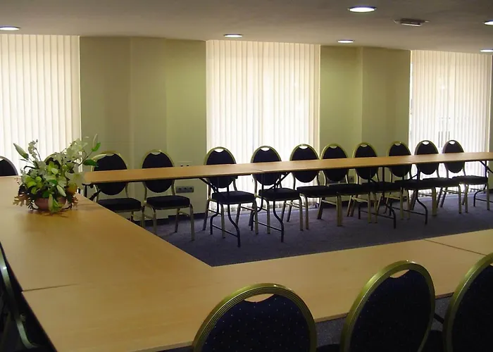 히스파니아 호텔 4*