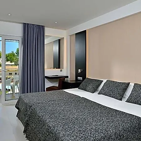 Hispania Hotel 4*